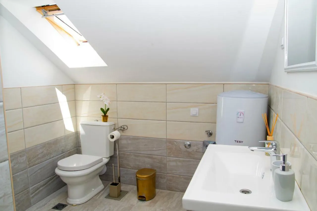 Split Center Apartment