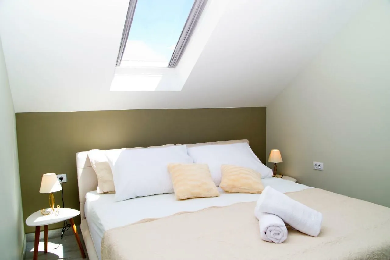 Split Center Apartment